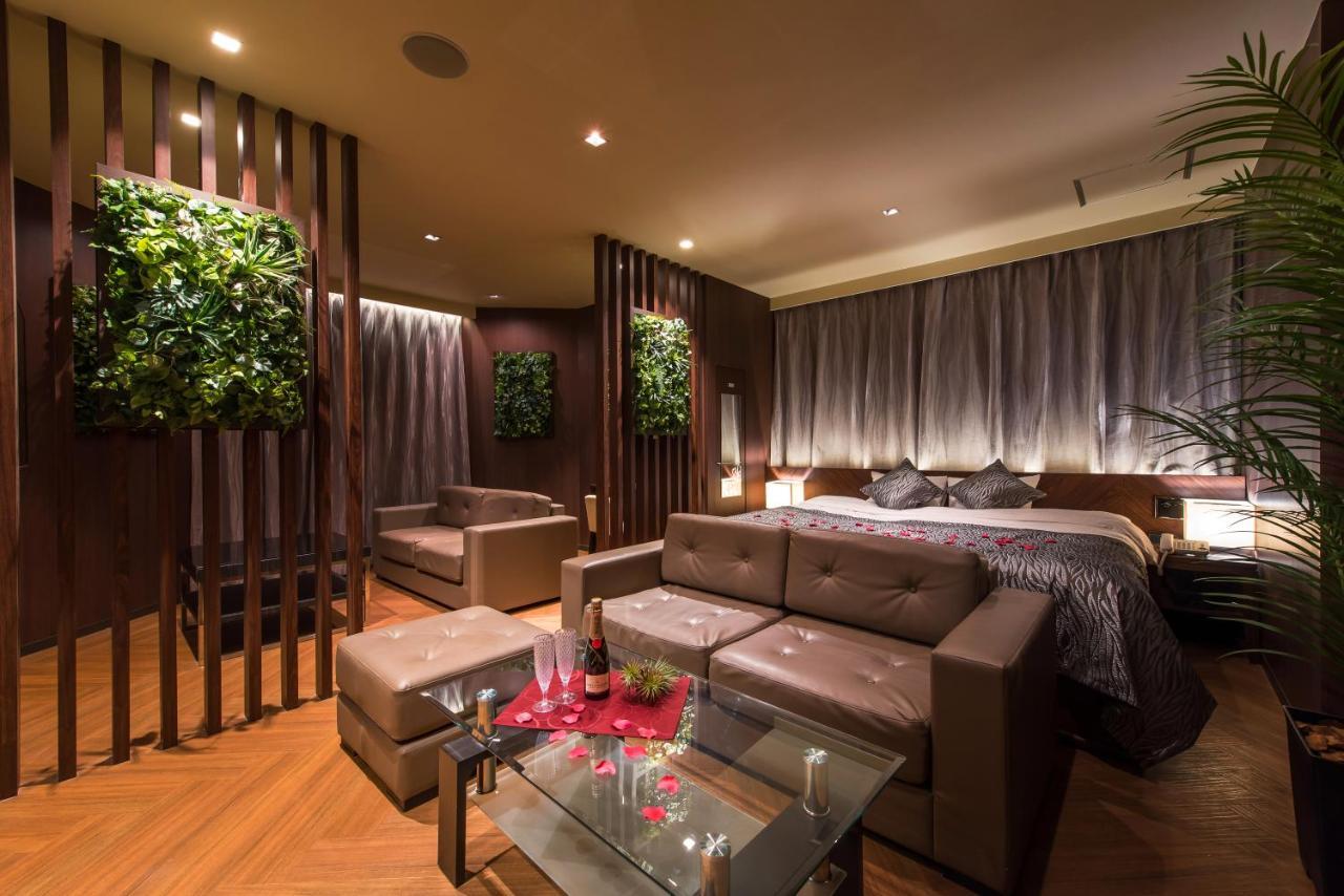 Hotel Lotus Iwatsuki (Adults Only) ไซตามะ ภายนอก รูปภาพ